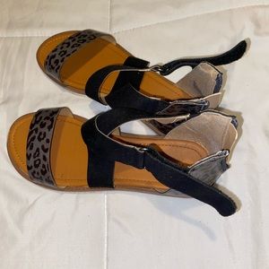 Cheetah print sandals